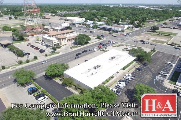 1512 Lake Air Dr, Waco, TX 76710